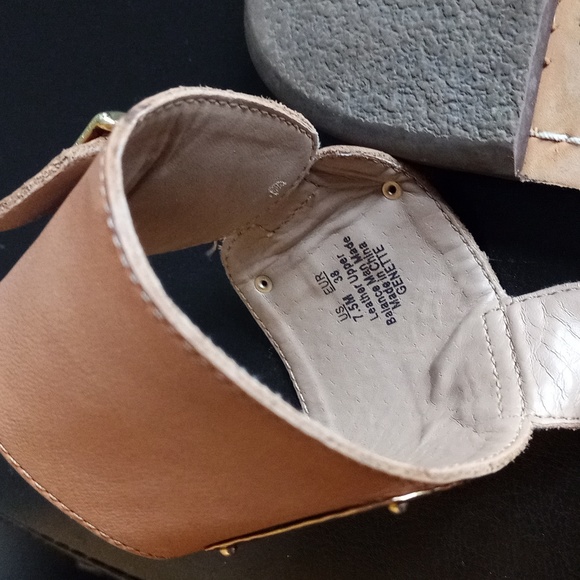 Sam Edelman Genette Gold and Tan Gladiator Sandals - Picture 11 of 14